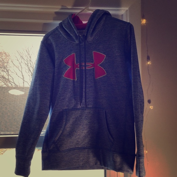 Under Armour sweatshirt - Picture 1 of 4